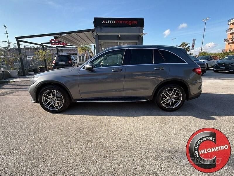 Usata Mercedes GLC250 Premium 204 CV (150 kW) 2018 Gray SUV