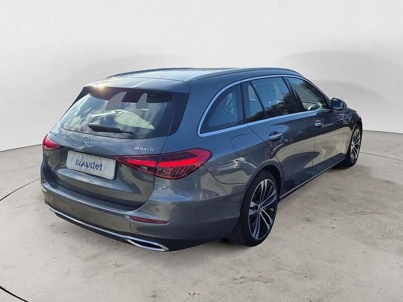 Usata Mercedes C220 200 CV (147 kW) 2023 Argento Station wagon