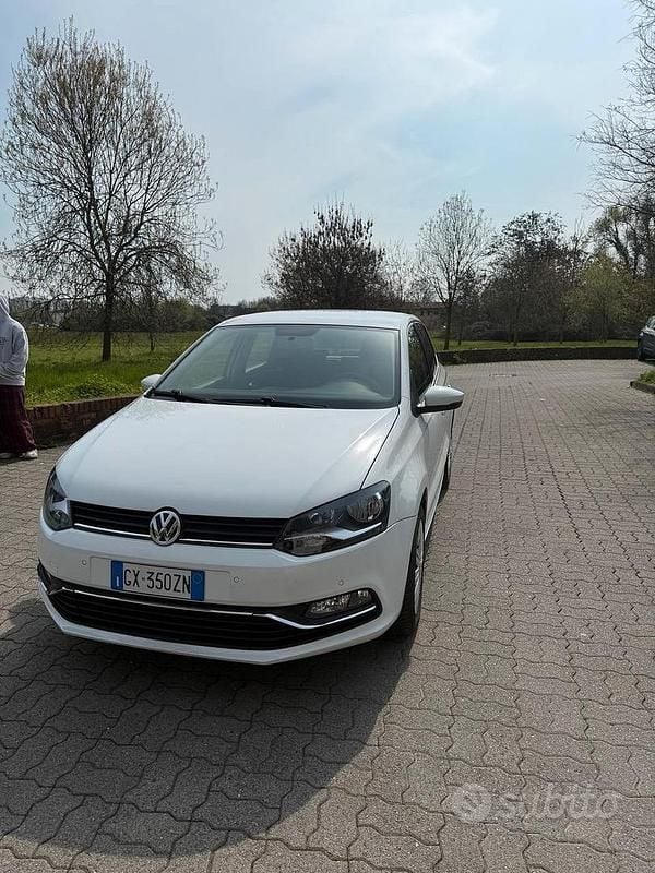 Usata VW Polo Comfortline 75 CV (55 kW) 2016 Bianco Berlina