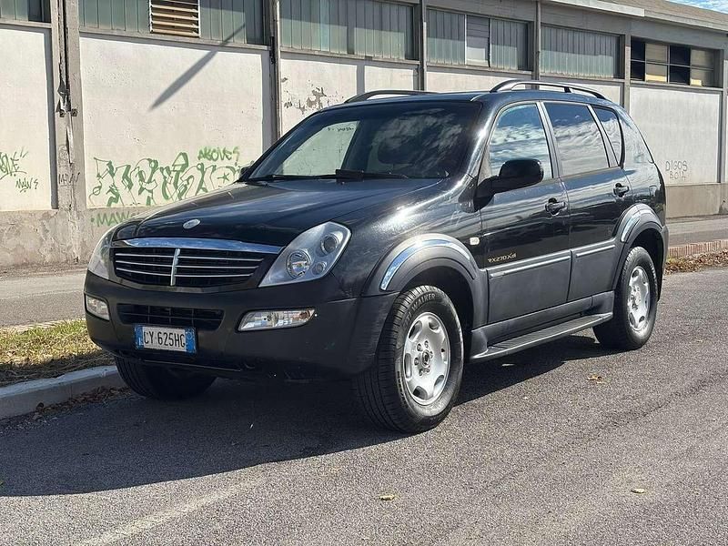 Usata Ssangyong (KGM) Rexton 165 CV (121 kW) 2005 Nero SUV