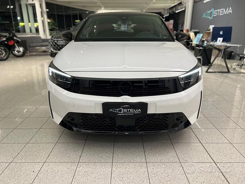 Usata Opel Corsa S 101 CV (74 kW) 2025 Bianco Utilitaria