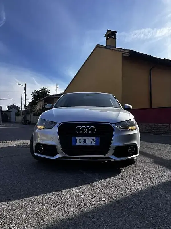 Usata Audi A1 Ambition 122 CV (89 kW) 2011 Utilitaria