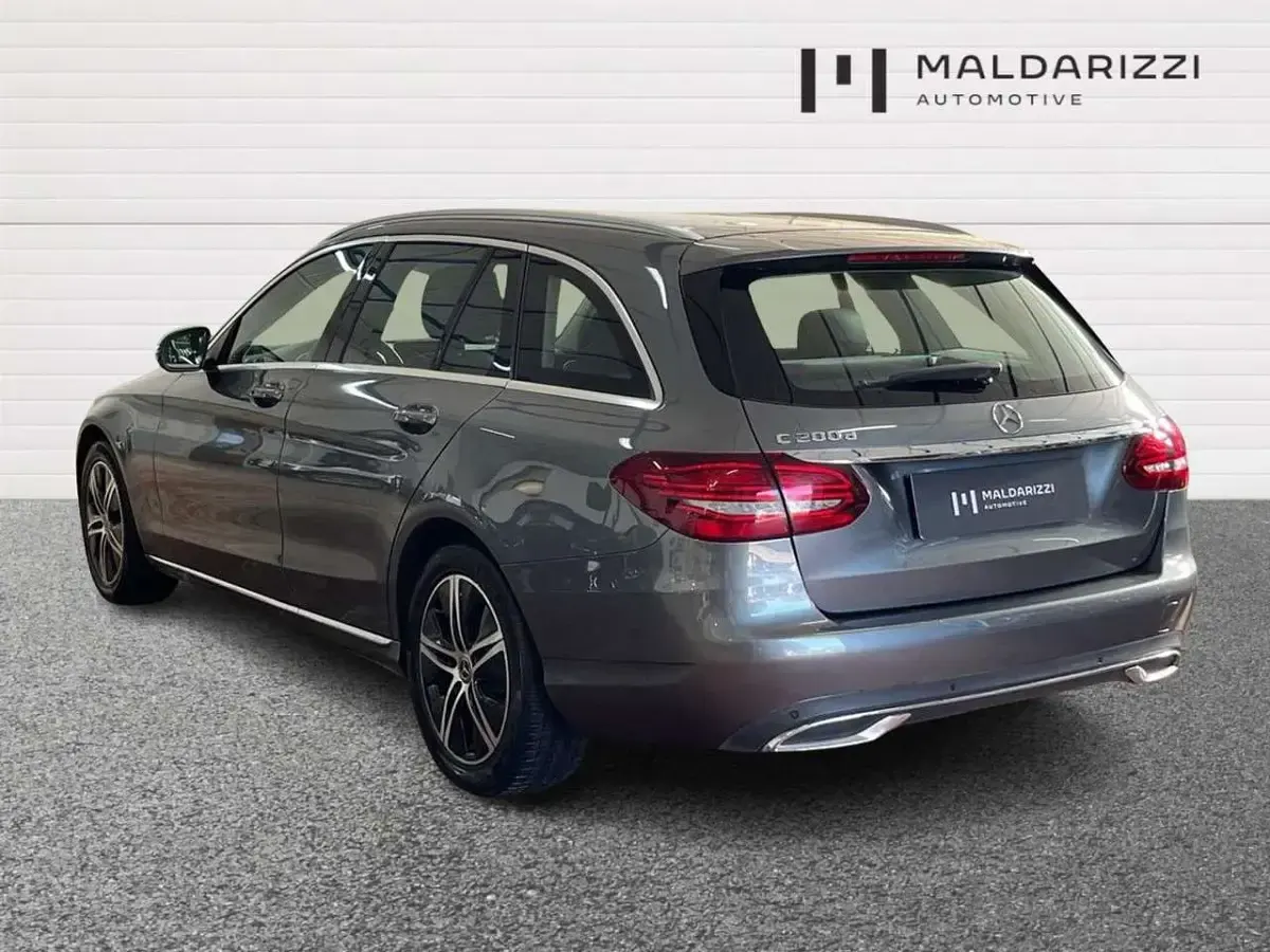 Usata Mercedes C200 160 CV (117 kW) 2021 Grigio Station wagon