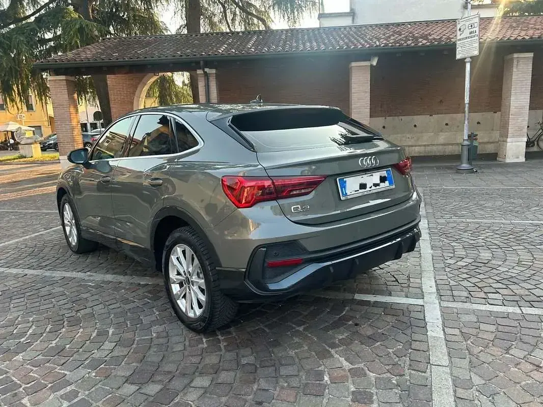 Usata Audi Q3 Ambiente 150 CV (110 kW) 2022 SUV