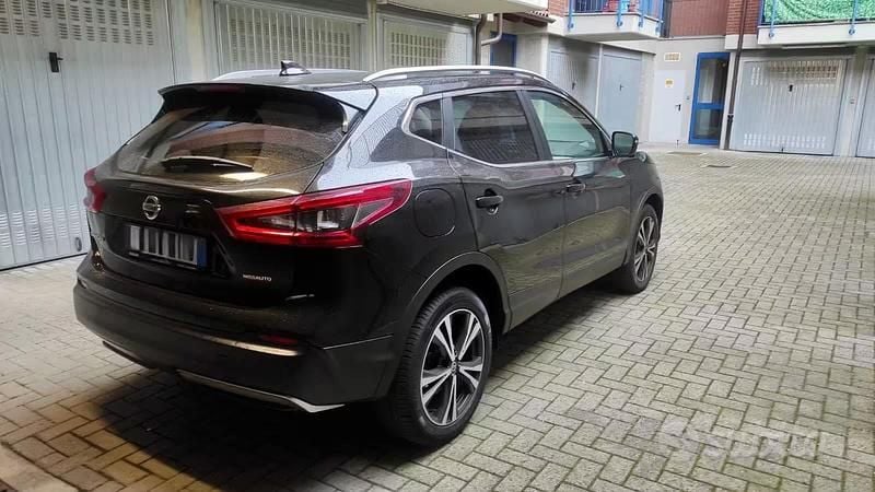 Usata Nissan Qashqai Tekna 116 CV (85 kW) 2019 Nero SUV