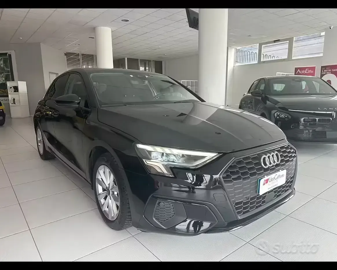 Occasion Audi A3 Business 150 PK (110 kW) 2022 Zwart Sedan