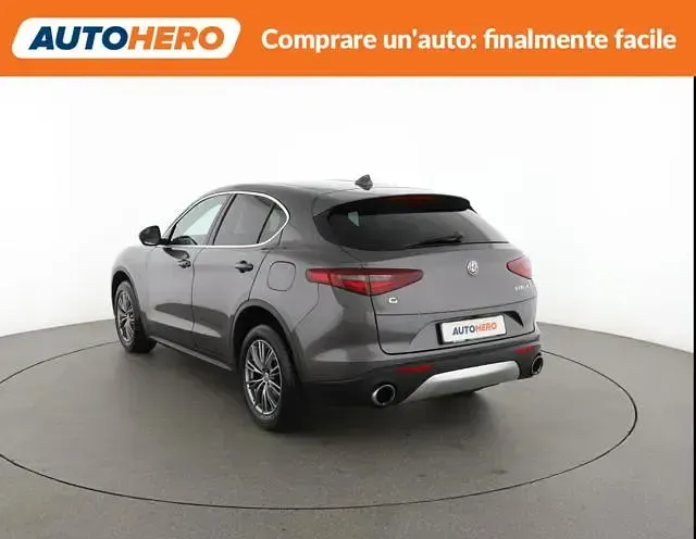 Usata Alfa Romeo Stelvio Executive 280 CV (205 kW) 2018 Grigio SUV