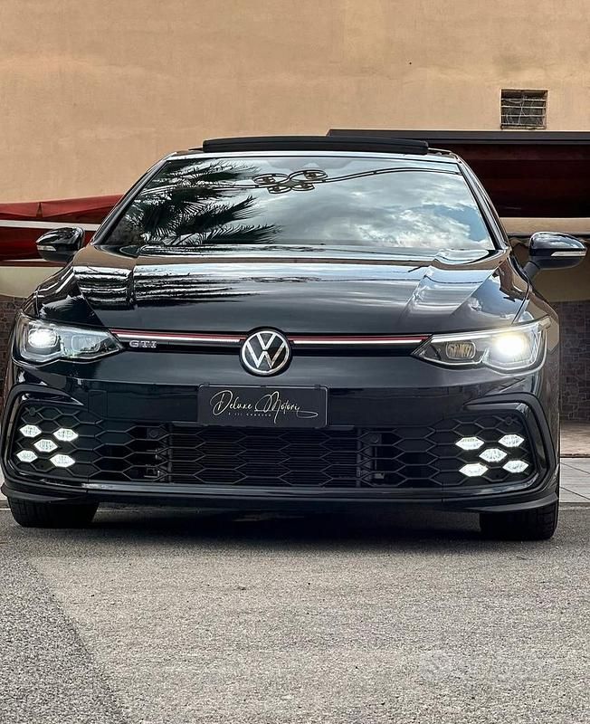 Usata VW Golf VIII GTI 245 CV (180 kW) 2021 Utilitaria