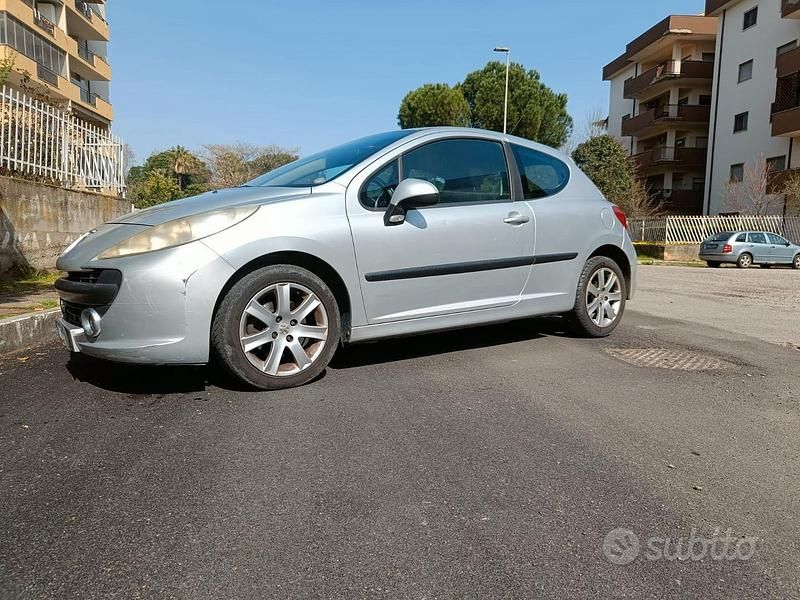 Usata Peugeot 207 2006 Grigio Coupé