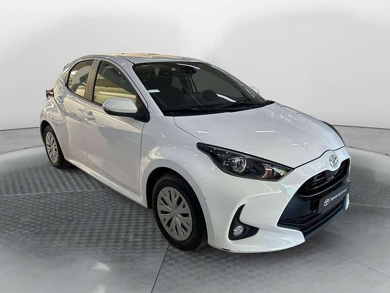Brugt Toyota Yaris Active 72 HK (52 kW) 2022 Hvid Hatchback