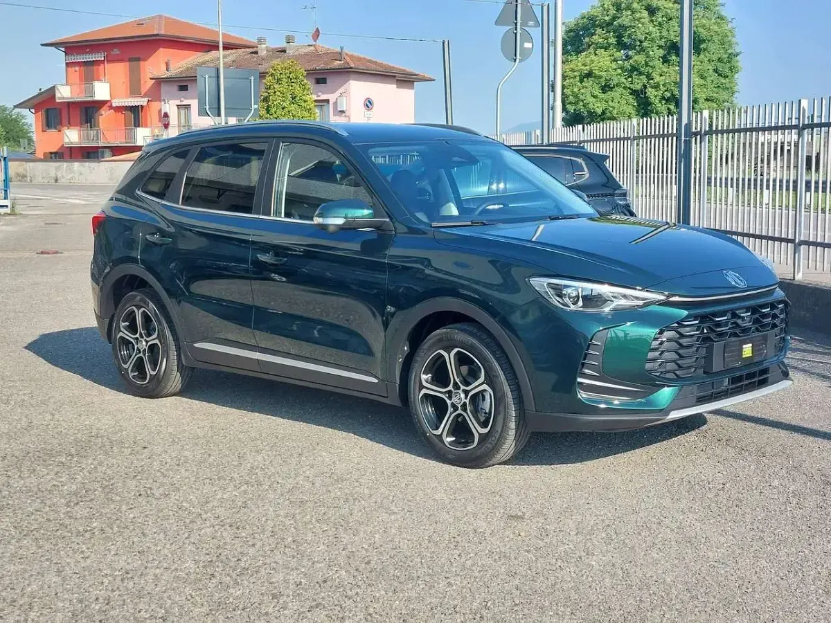 Nuova MG ZS Comfort 116 CV (85 kW) 2026 Verde SUV
