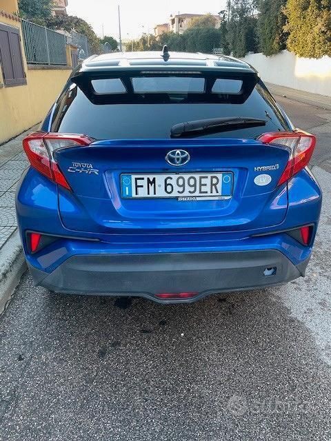Blu Usata 2018 Toyota C-HR SUV | 10.000 € (Ottimo prezzo) - Immagine 1/4