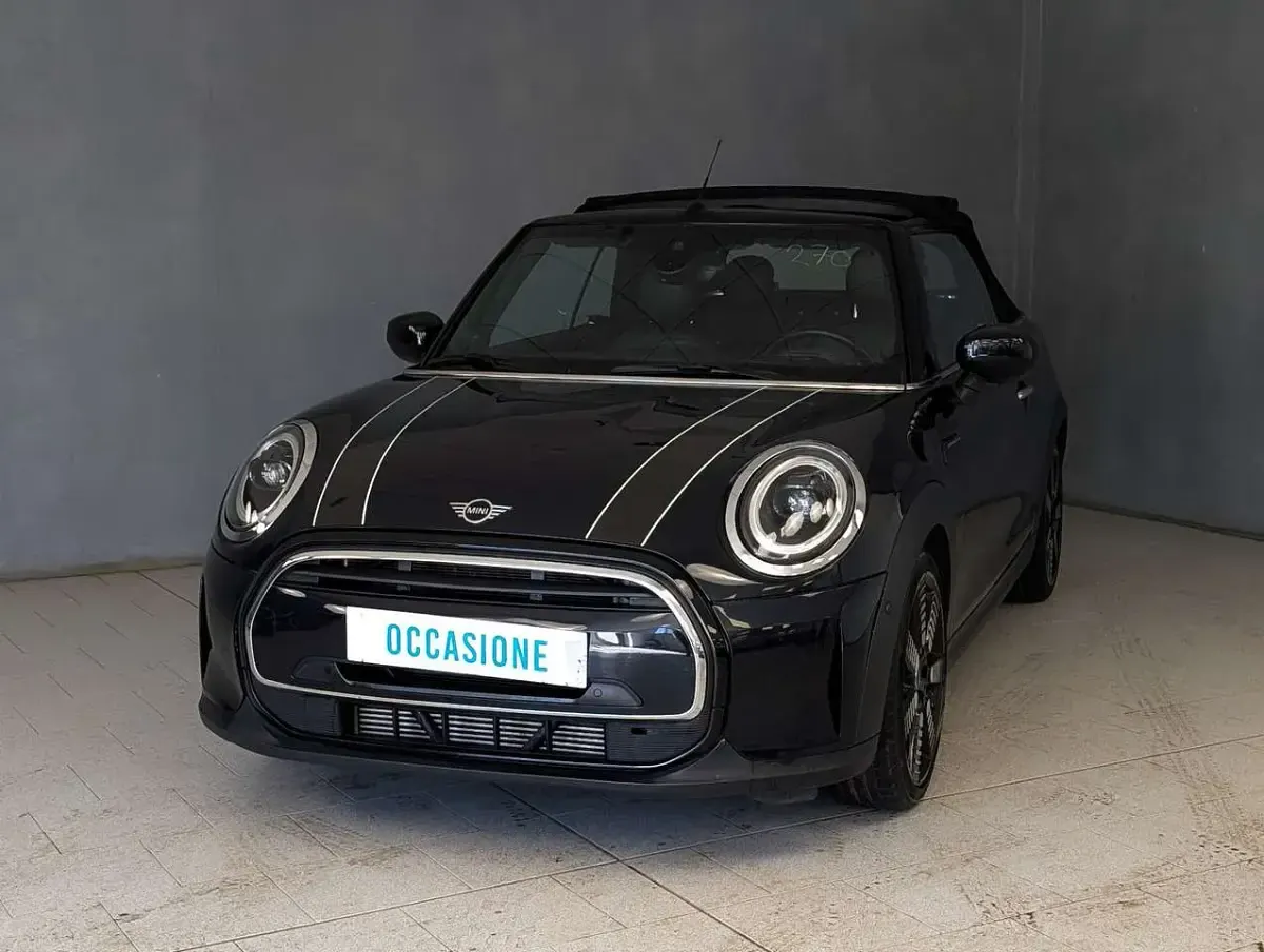 Usata Mini Cooper Cabriolet Premium Plus 136 CV (100 kW) 2023 Blu/azzurro Cabrio