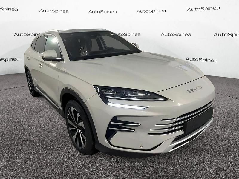 Nuova BYD Seal U Boost 218 CV (160 kW) 2025 Grigio SUV