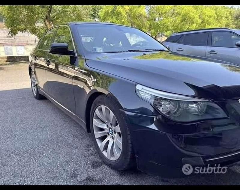 Usata BMW 523 Sport Line 190 CV (139 kW) 2009 Berlina