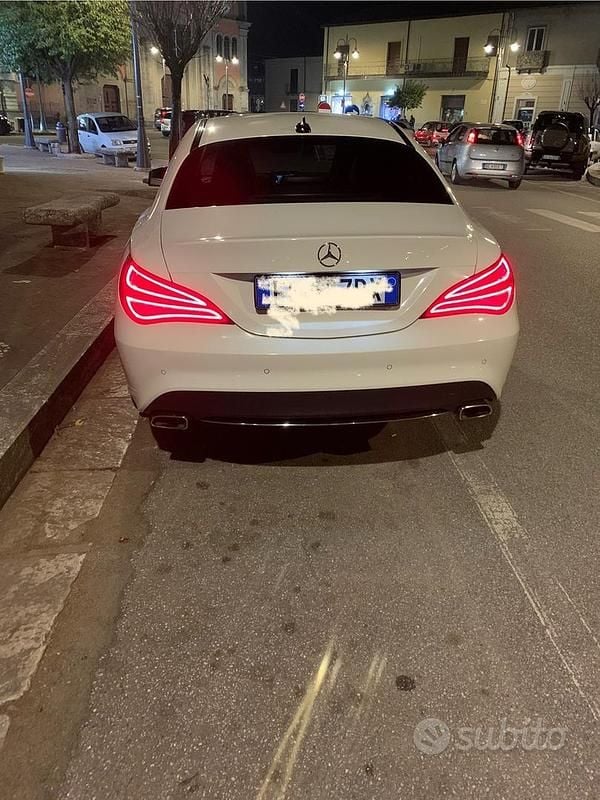 Usata Mercedes CLA220 177 CV (130 kW) 2015 Bianco Berlina