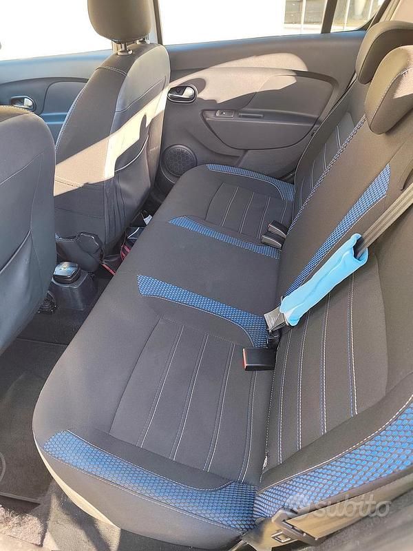 Usata Dacia Sandero Stepway 101 CV (74 kW) 2020 Bianco Berlina