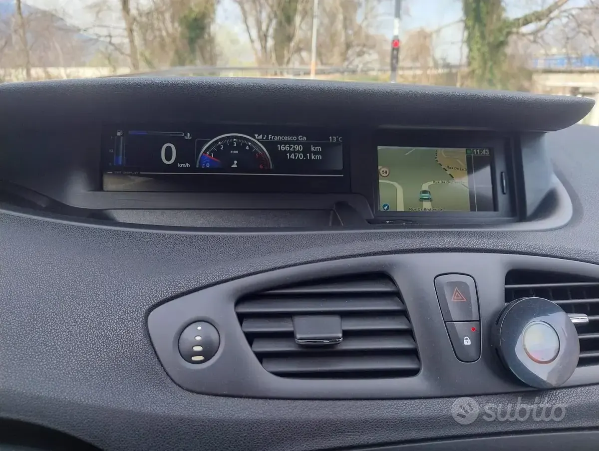 Usata Renault Scénic XMOD 110 CV (80 kW) 2015 Monovolume