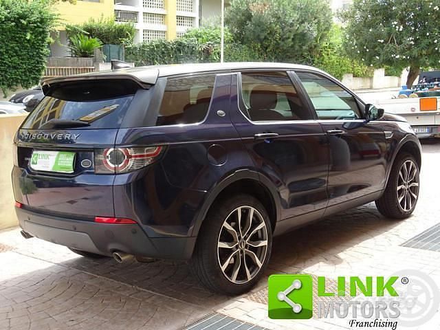 Usata Land Rover Discovery Sport HSE Luxury 150 CV (110 kW) 2017 Blu SUV