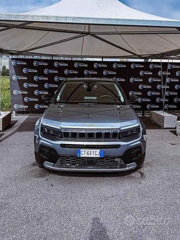 Usata Jeep Avenger Altitude 101 CV (74 kW) 2024 Grigio SUV