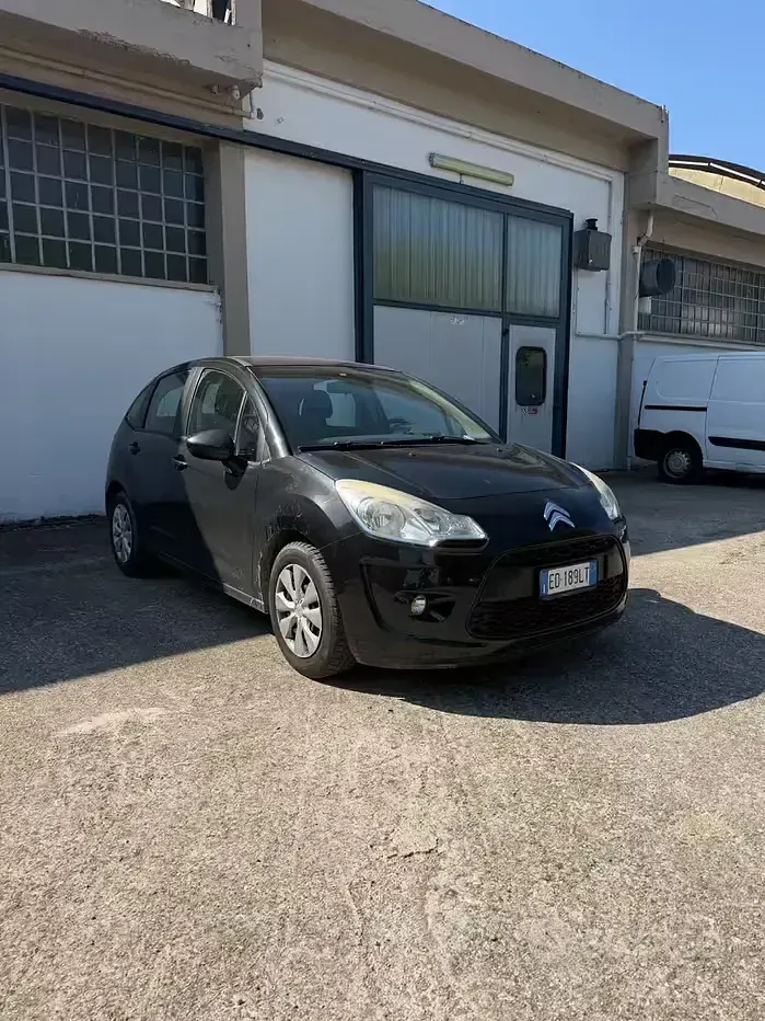Usata Citroën C3 Exclusive 70 CV (51 kW) 2011 Nero Berlina