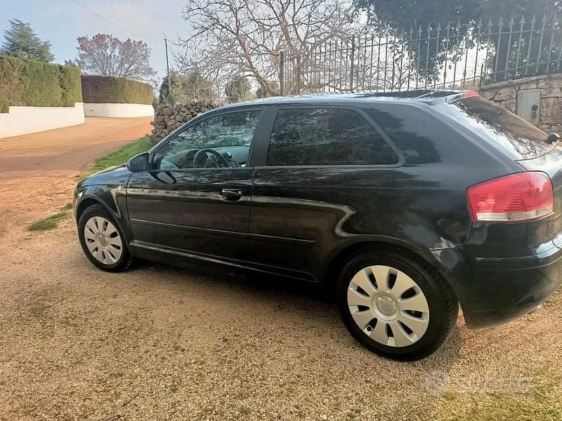 Usata Audi A3 105 CV (77 kW) 2008 Nero Utilitaria