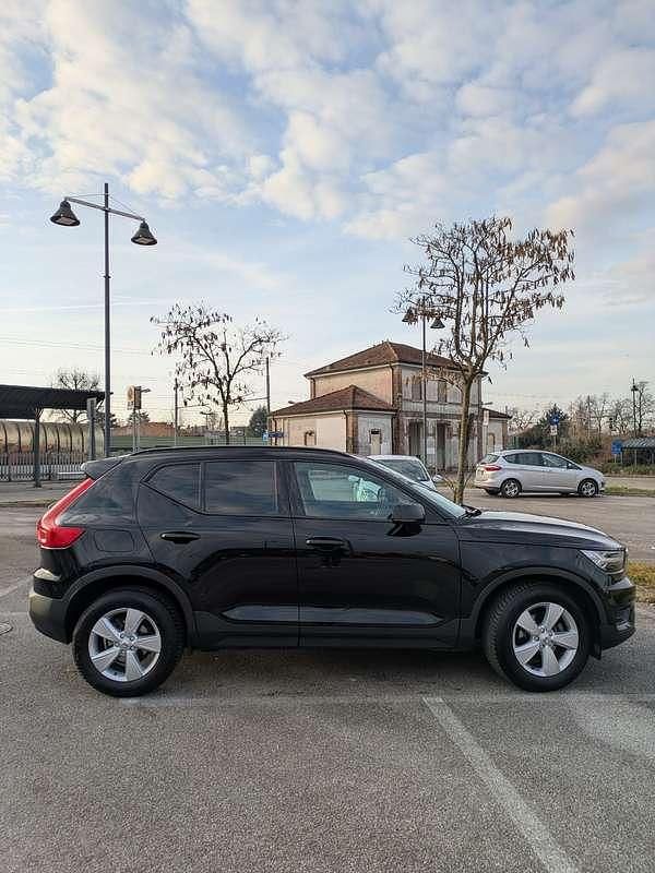 Usata Volvo XC40 Momentum 129 CV (94 kW) 2021 SUV