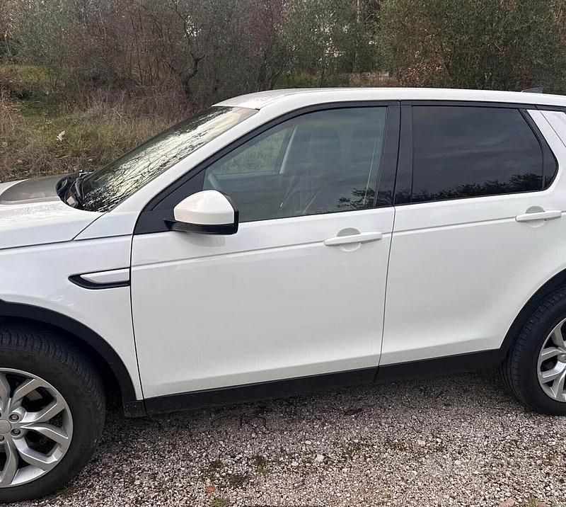 Usata Land Rover Discovery Sport 150 CV (110 kW) 2020 Bianco SUV