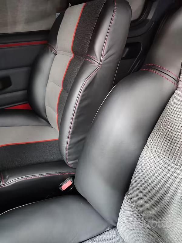 Usata Peugeot 205 128 CV (94 kW) 1987 Bianco Berlina