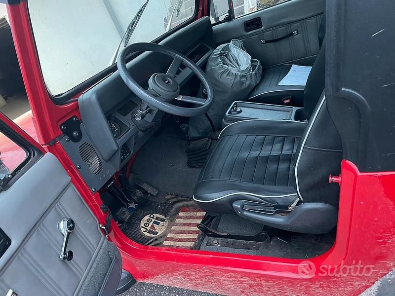 Usata Jeep Wrangler 1991 Rosso SUV