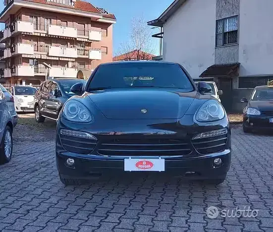 Usata Porsche Cayenne S 400 CV (294 kW) 2011 Nero SUV