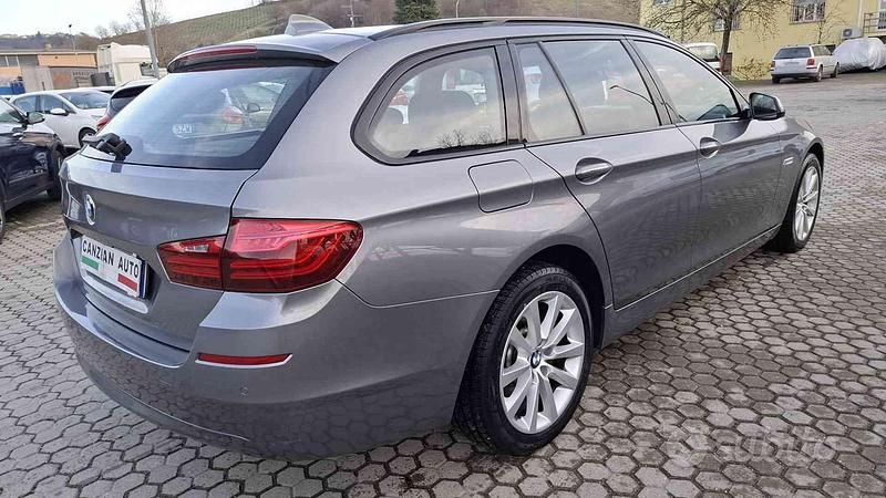 Usata BMW 530 Luxury Line 258 CV (189 kW) 2015 Antracite Station wagon
