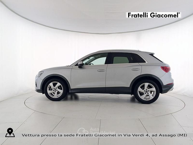 Usata Audi Q3 Advanced 150 CV (110 kW) 2024 Argento fioretto metallizzato SUV