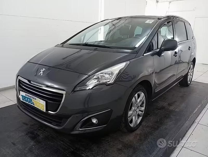 Usata Peugeot 5008 Allure 150 CV (110 kW) 2016 Nero metallizzato