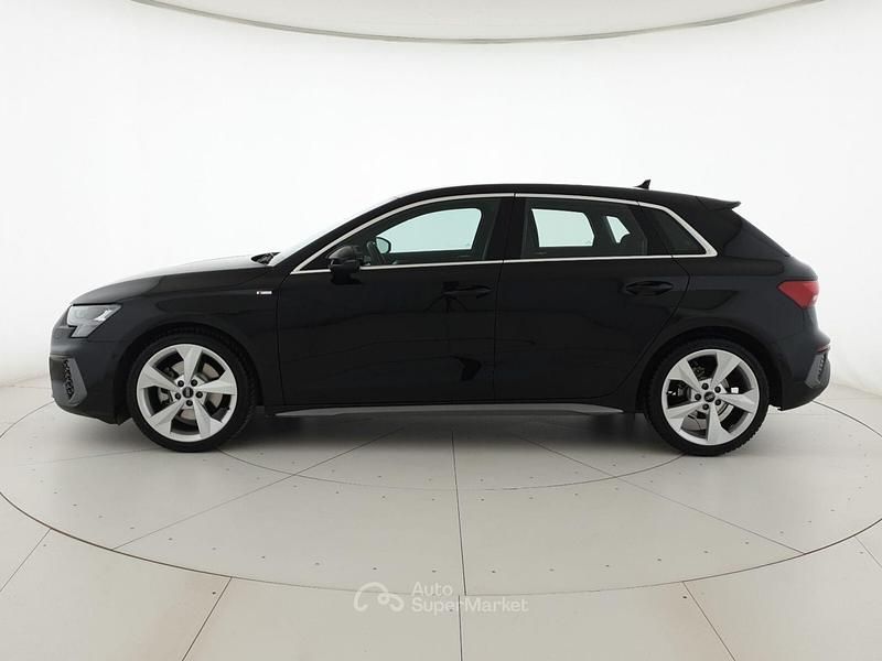 Usata Audi A3 S-Line 116 CV (85 kW) 2021 Nero mito metallizzato Berlina