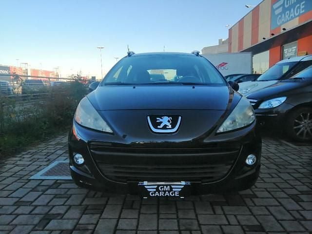 Usata Peugeot 207 Active 95 CV (69 kW) 2011 Nero Station wagon