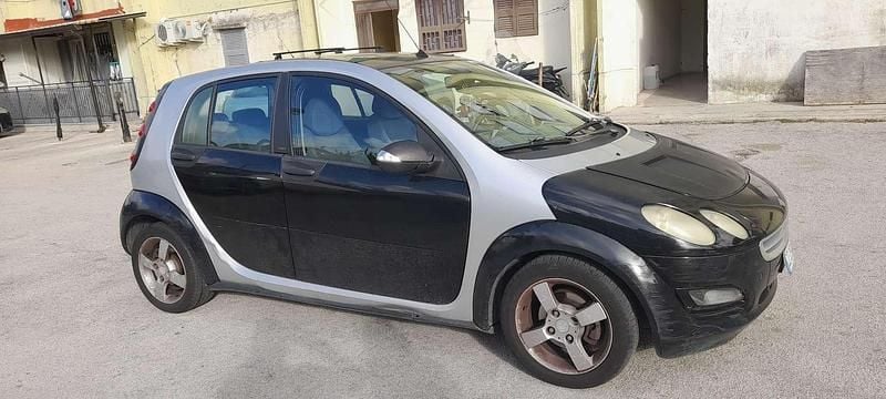 Usata 2005 Smart ForFour Passion Utilitaria | 900 € (Ottimo prezzo) - Immagine 1/4