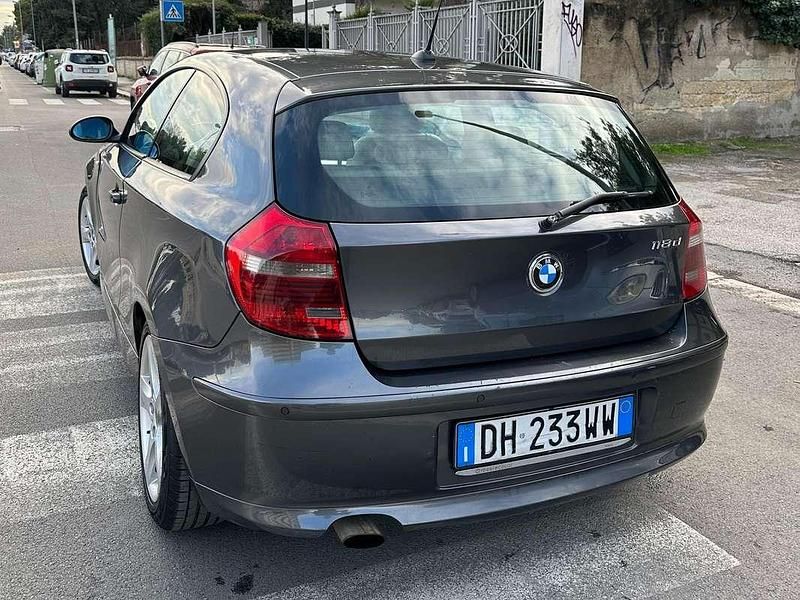 Usata BMW 118 Coupé 143 CV (105 kW) 2007 Grigio Coupé