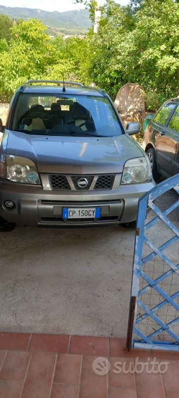 Usata Nissan X-Trail 2004 Grigio SUV