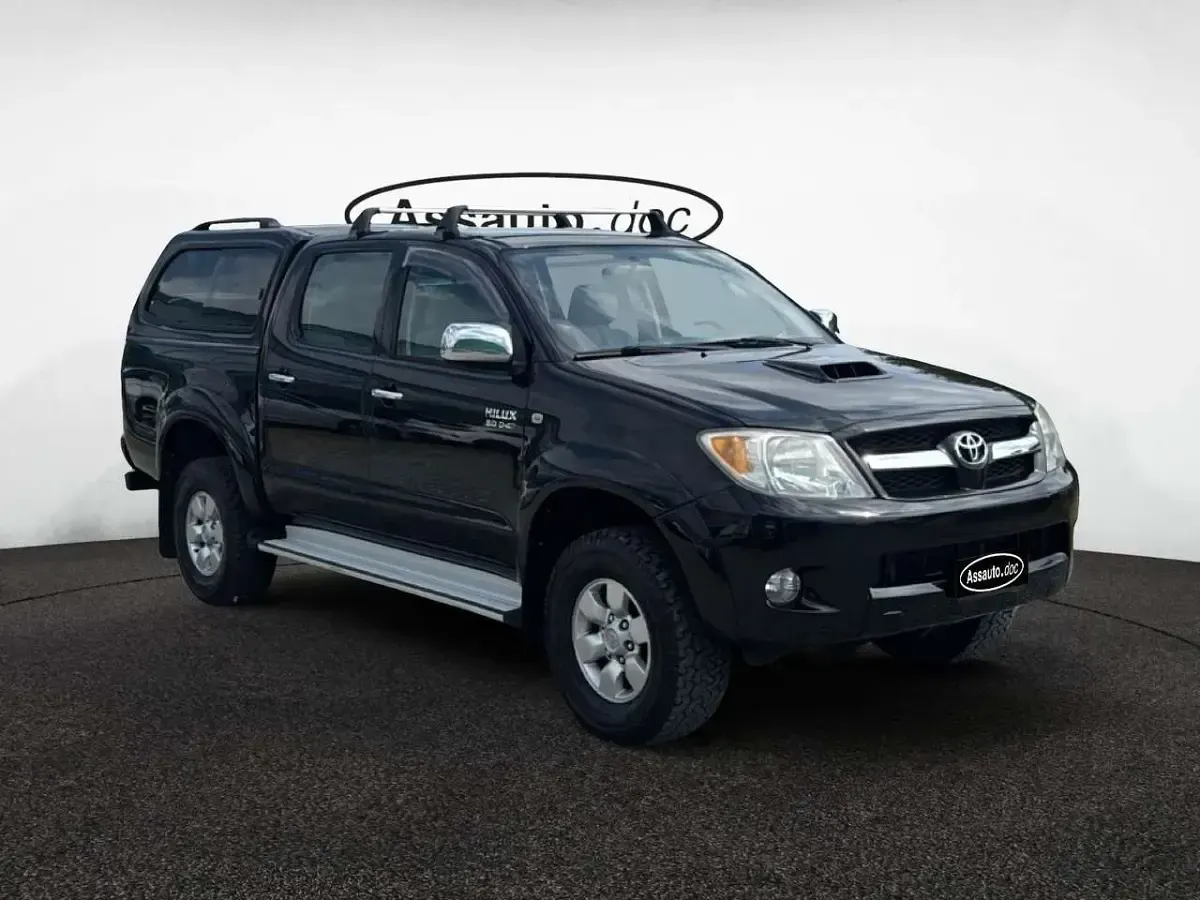 Usata Toyota HiLux SR 171 CV (125 kW) 2008 Nero Pick-up