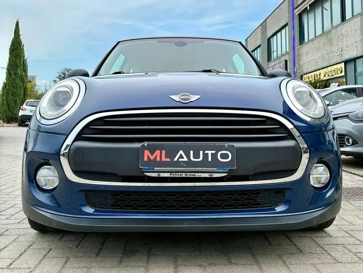 Usata Mini One D Hype 95 CV (69 kW) 2016 Blu/azzurro Utilitaria