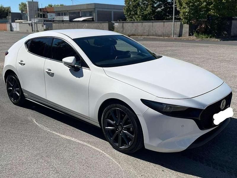 Bianco Usata 2020 Mazda 3 Exceed Tre volumi | 19.000 € (Buon prezzo) - Immagine 1/4