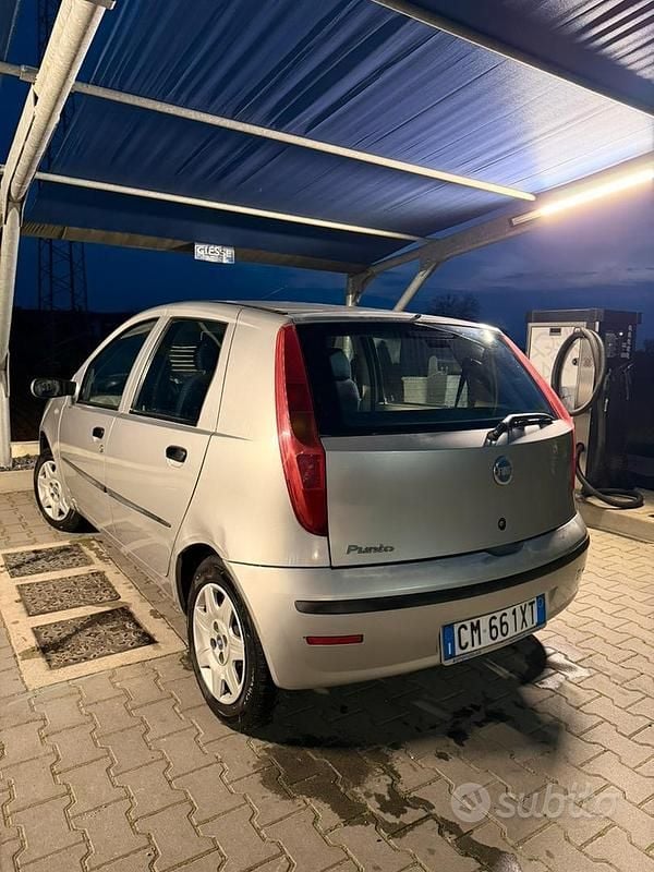 Usata Fiat Punto 2007 Utilitaria