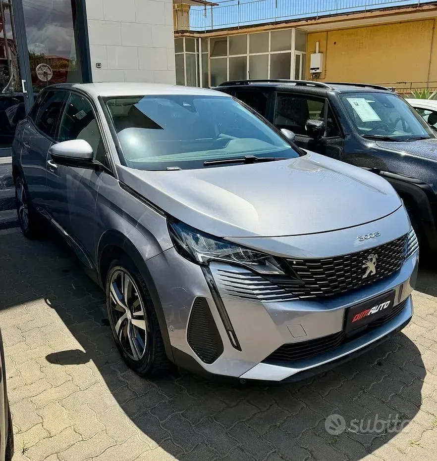 Usata Peugeot 3008 Allure 131 CV (96 kW) 2021 Grigio SUV