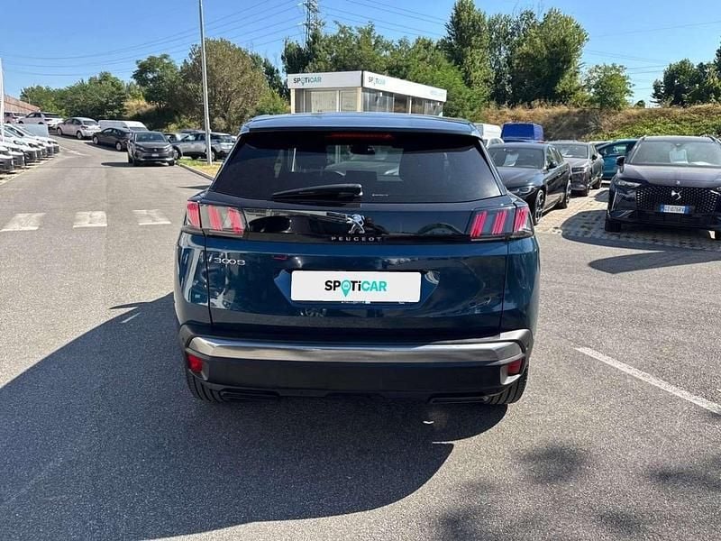 Usata Peugeot 3008 Allure 131 CV (96 kW) 2022 Blu SUV