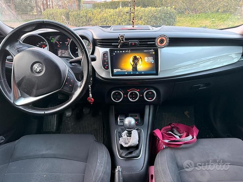 Usata Alfa Romeo Giulietta 120 CV (88 kW) 2016 Bianco Utilitaria