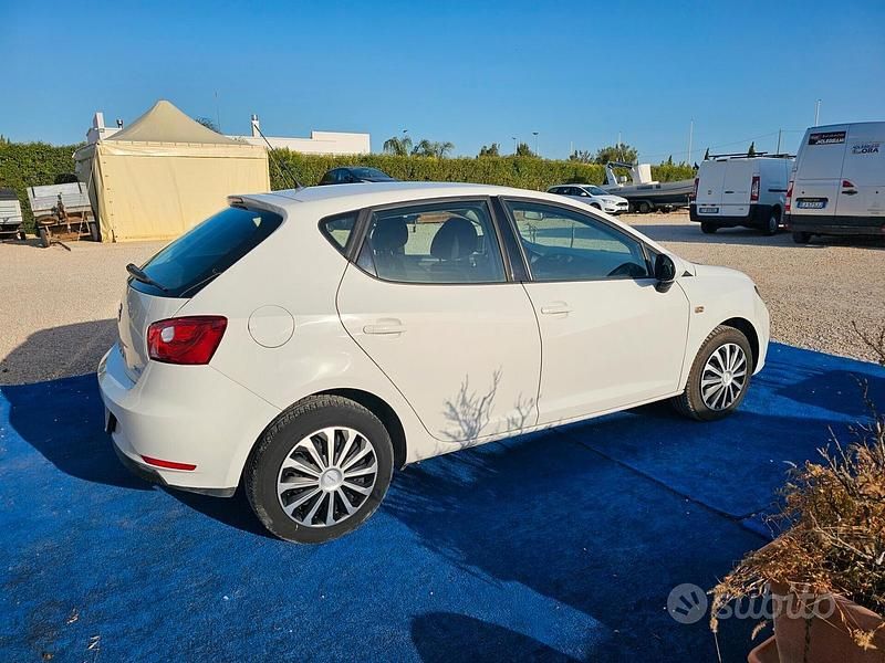 Usata Seat Ibiza I-Tech 75 CV (55 kW) 2015 Bianco Berlina