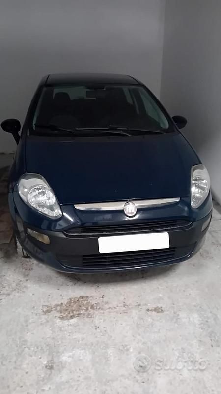 Usata Fiat Punto Evo 77 CV (56 kW) 2010 Blu Utilitaria