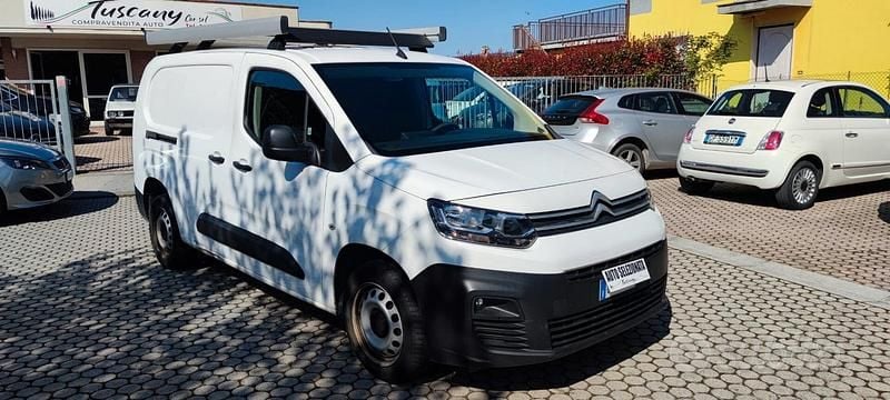 Usata Citroën Berlingo Feel 102 CV (75 kW) 2021 Bianco Monovolume