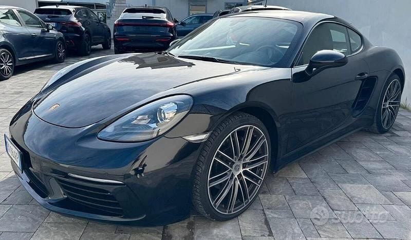 Usata Porsche 718 Cayman 300 CV (220 kW) 2019 Coupé